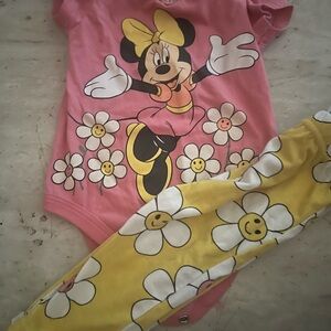 Disney Minnie Mouse Pink and Yellow Set